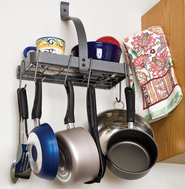 So nice when all cookware on display in the modern kitchen is shiny and clean